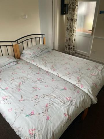 Hotel The Red Lion Great Offley Extérieur photo